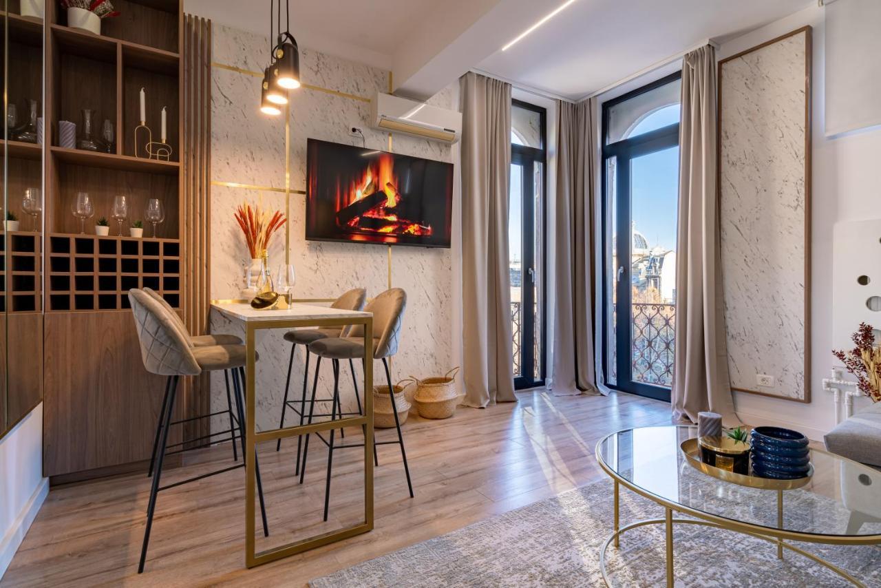 Ferienwohnung Golden View - Breathtaking Location In Bukarest Exterior foto